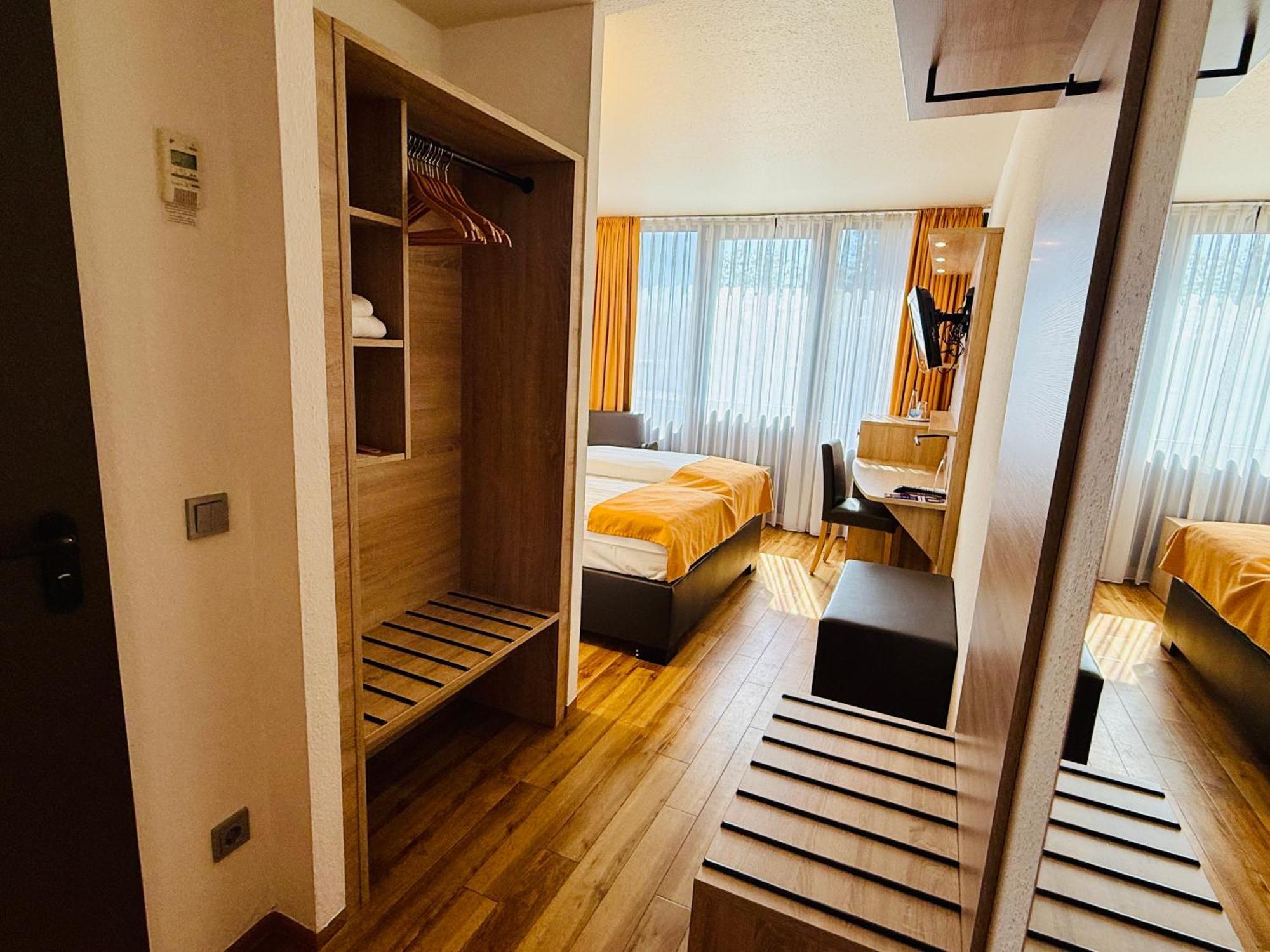 Arvena Messe Hotel Norimberk Exteriér fotografie